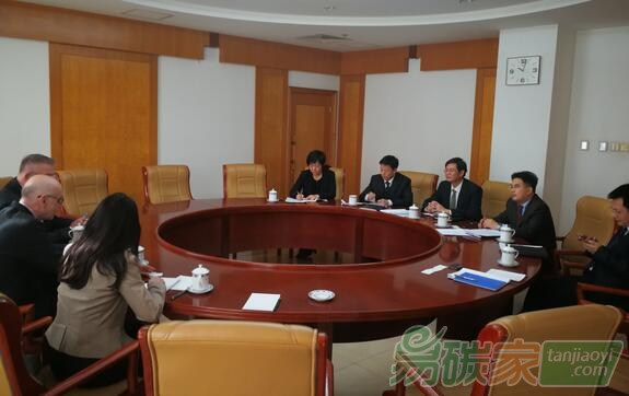 國家發(fā)改委氣候司謝極巡視員會(huì)見挪威王國駐中華人民共和國特命全權(quán)大使司文先生談加強(qiáng)應(yīng)對氣候變化合作